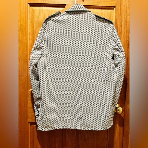 Vintage Men's Dk Green and White Patterned Jacket w/ Buttoned Front Pockets - Picture 2 of 16